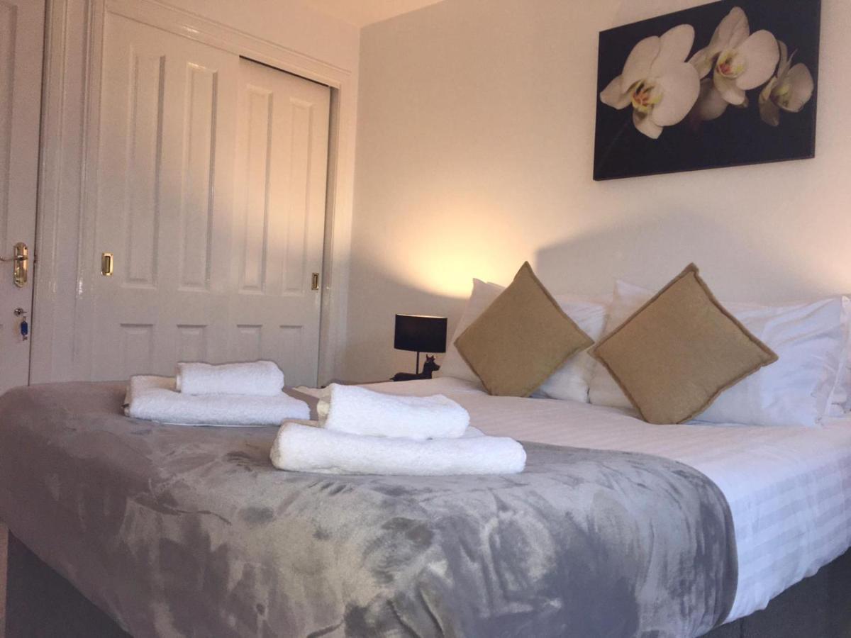 Wellingtonia Court Apartment อินเวอร์เนส ภายนอก รูปภาพ